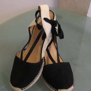 Size 11W-Womens Black suede and rope espadrille with lace up